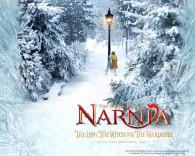 winter scene and lamp post from the Chronicles of Narnia wallpaper