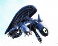 Toothless Night Fury dragon Macy's parade balloon How to Train Your Dragon